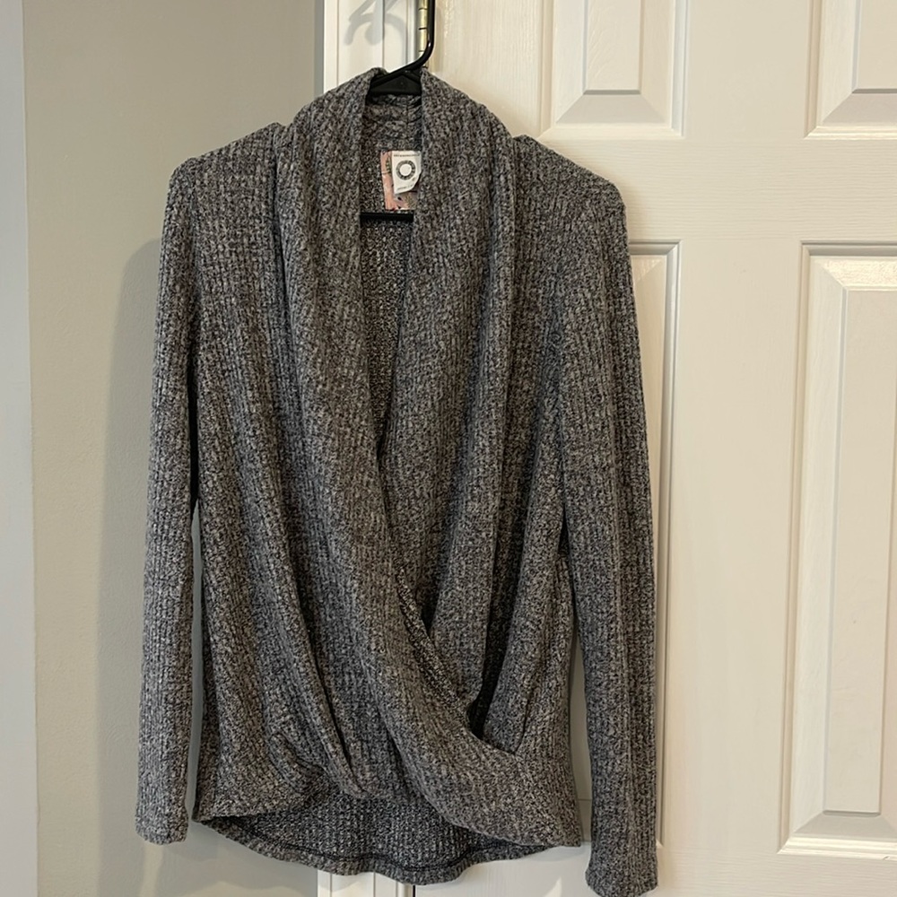 Anthropologie Size Small Soft Sweater